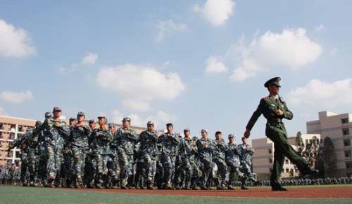 大學生軍訓感想(必備15篇)