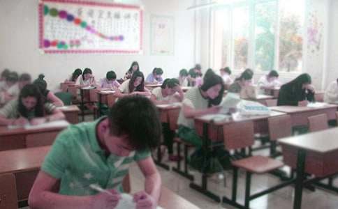 有關考試的心情作文300字集錦十篇