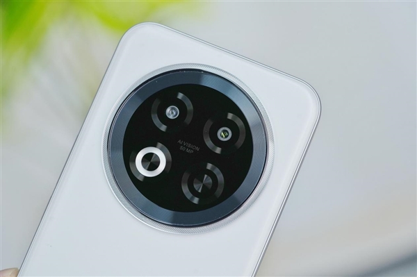 行業(yè)首款南德三防認(rèn)證手機(jī)！魅族Note 16 Pro流云白圖賞